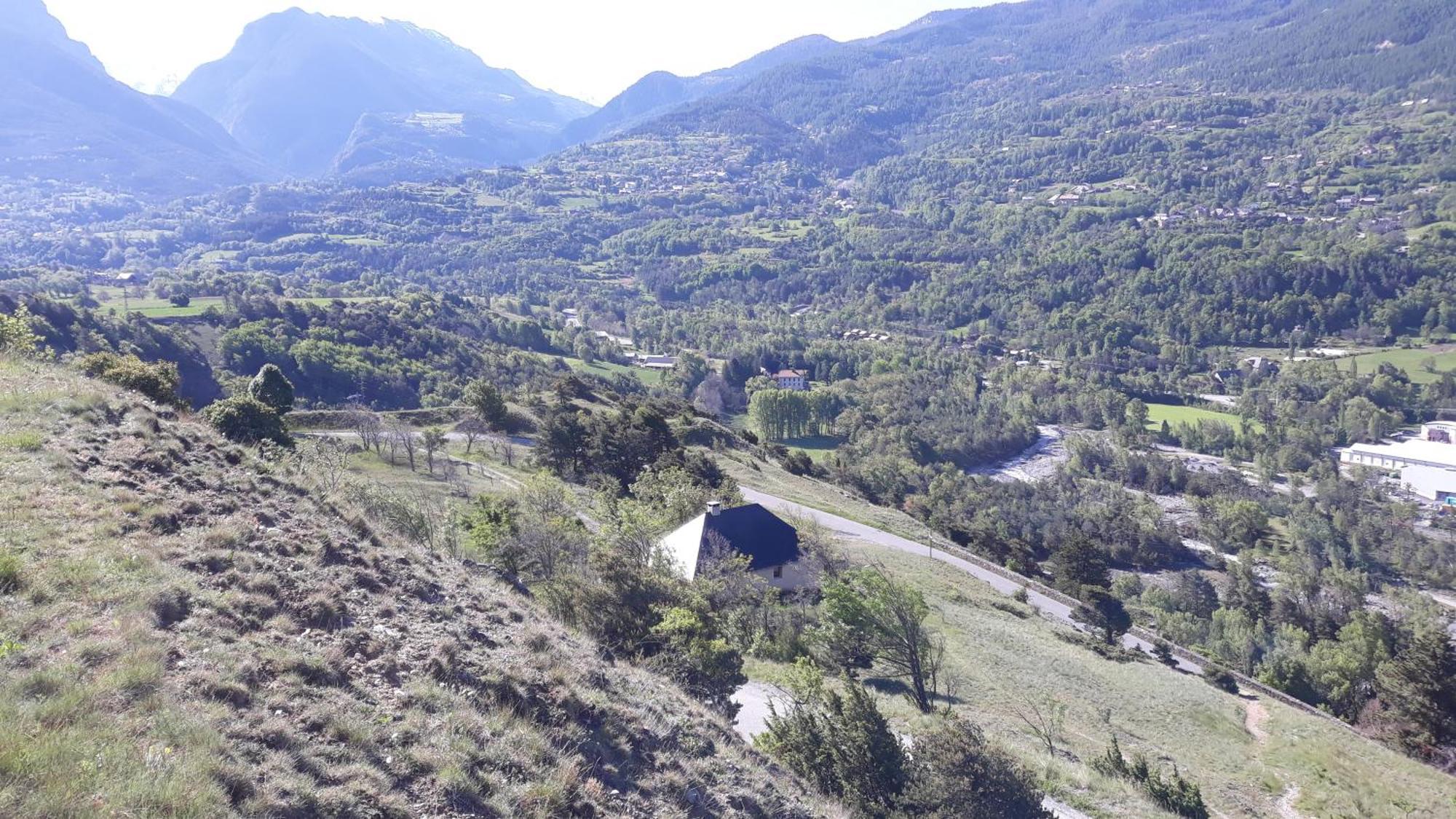 Corps De Garde De La Roche Villa Мон-Дофен Екстериор снимка